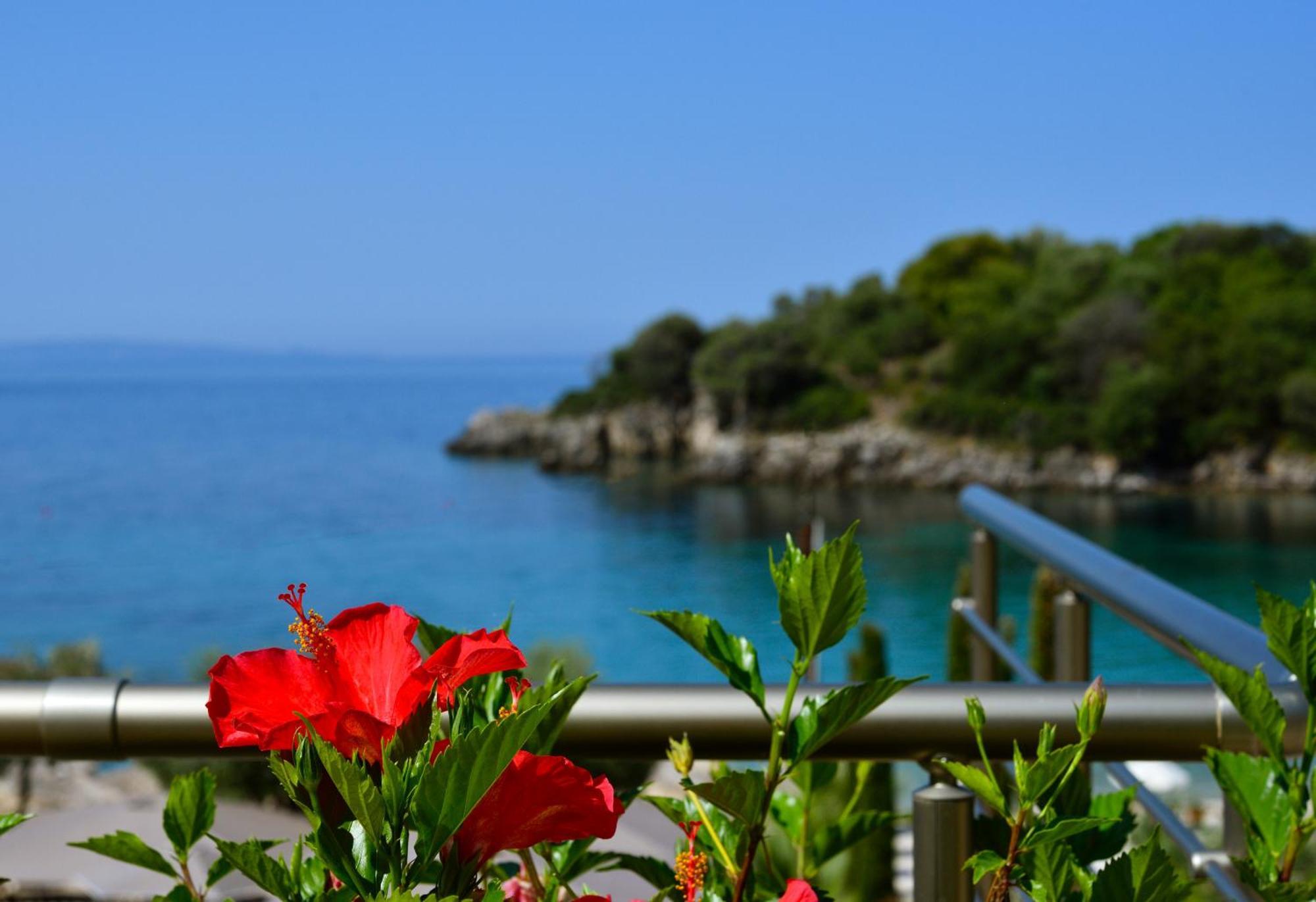 Prima Vista Beachfront Boutique Hotel Sívota Zewnętrze zdjęcie
