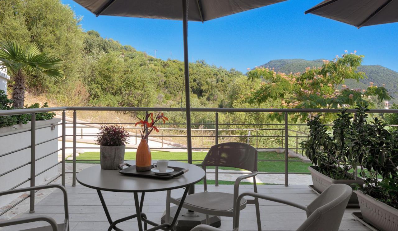 Prima Vista Beachfront Boutique Hotel Sívota Zewnętrze zdjęcie