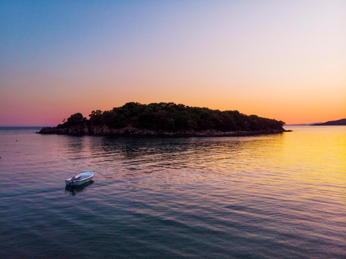 Prima Vista Beachfront Boutique Hotel Sívota Zewnętrze zdjęcie